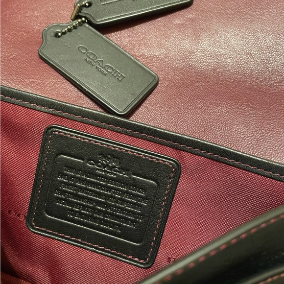 Coach Turn lock crossbody - Picture 12 of 16